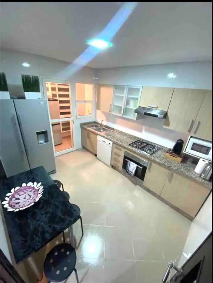 Moderne Appartement Met Tuin Tangeri Esterno foto